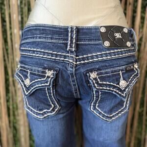 Miss Me Women's Dark Wash Denim Jeans with Embroidered Pockets Signature Skinny